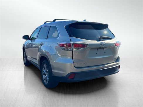 Used 2015 Toyota Highlander XLE image 7
