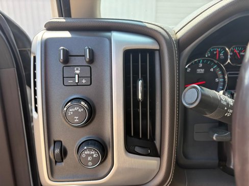 Used 2017 GMC Sierra 1500 SLE w/ SLE Value Package image 23