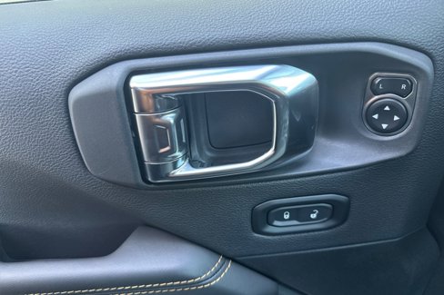 New 2025 Jeep Wrangler Sahara w/ Safety Group image 9