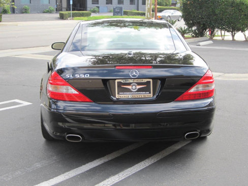 Used 2007 Mercedes-Benz SL 550 w/ AMG Sport Pkg image 4
