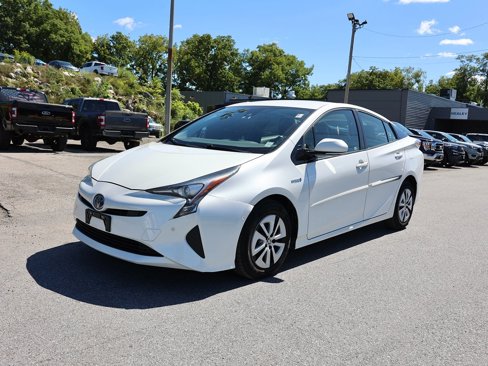 Used 2017 Toyota Prius Four image 11