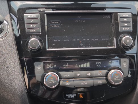 Used 2022 Nissan Rogue Sport SV image 15