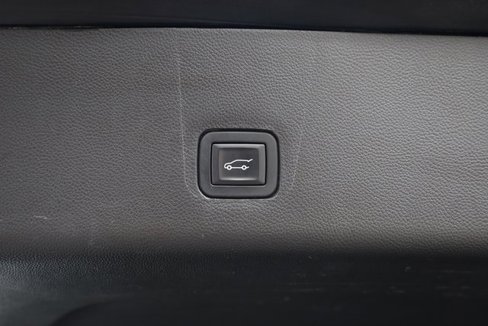 Used 2018 Chevrolet Traverse High Country w/ LPO, Floor Liner Package image 30