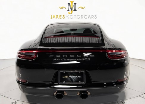 Used 2018 Porsche 911 Carrera 4 GTS image 9