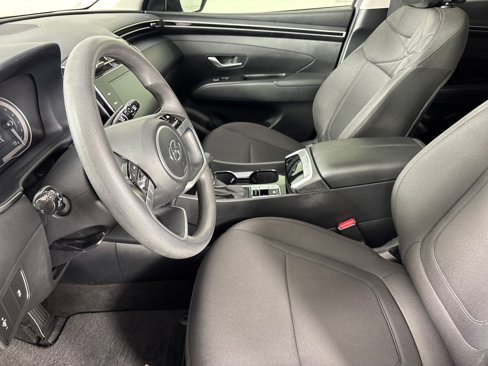 Used 2024 Hyundai Tucson SE image 22