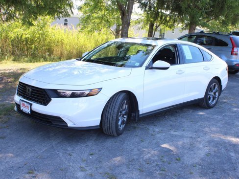 Certified 2024 Honda Accord EX image 5