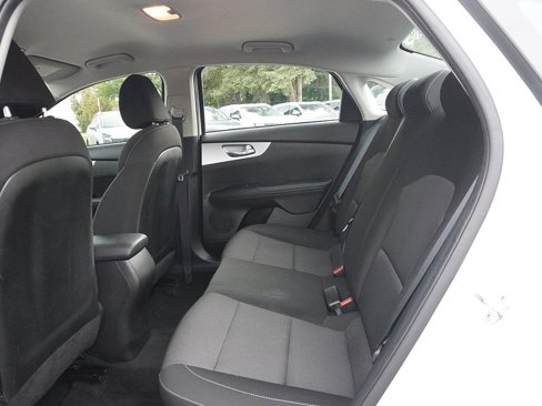Used 2023 Kia Forte LXS image 27