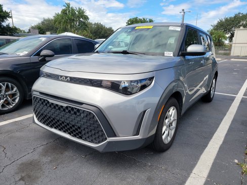 Used 2024 Kia Soul LX w/ Option Group 015 image 3