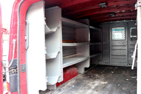 Used 2015 Nissan NV 2500 SV image 38