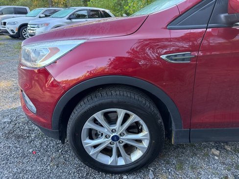 Used 2018 Ford Escape SEL image 6