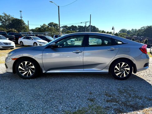 Used 2017 Honda Civic EX image 8