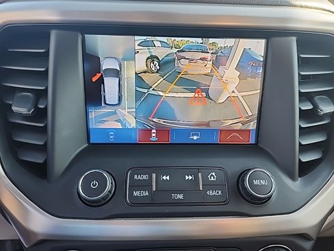 Used 2018 GMC Acadia Denali w/ Technology Package image 30