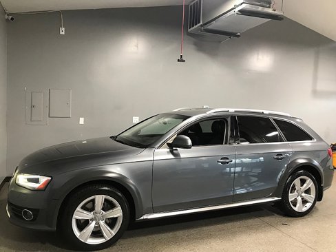 Used 2016 Audi A4 Premium w/ Audi MMI Navigation Plus image 7