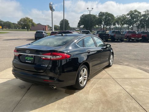 Used 2018 Ford Fusion S image 5