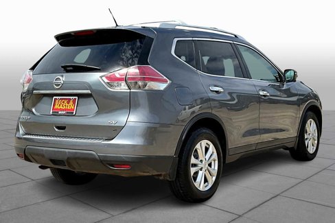 Used 2016 Nissan Rogue SV w/ SV Premium Package image 12