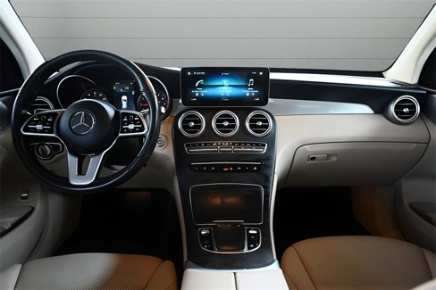 Used 2020 Mercedes-Benz GLC 300 4MATIC image 29