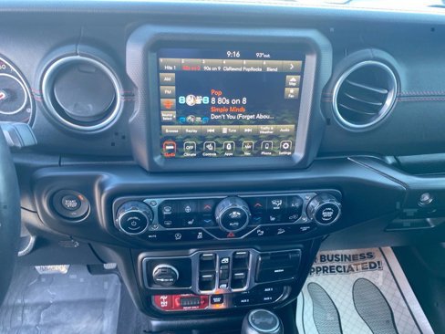 Used 2020 Jeep Wrangler Unlimited Rubicon w/ Quick Order Package 28Y Recon image 11