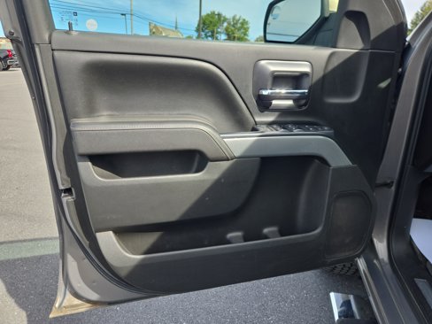 Used 2017 Chevrolet Silverado 1500 LT w/ All Star Edition image 15