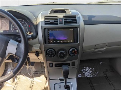 Used 2013 Toyota Corolla LE image 13