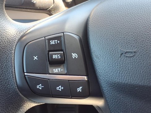 Used 2020 Ford Escape SE image 23