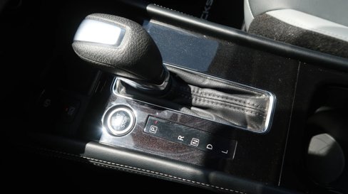 Used 2023 Nissan Kicks SR w/ SR Premium Package image 31
