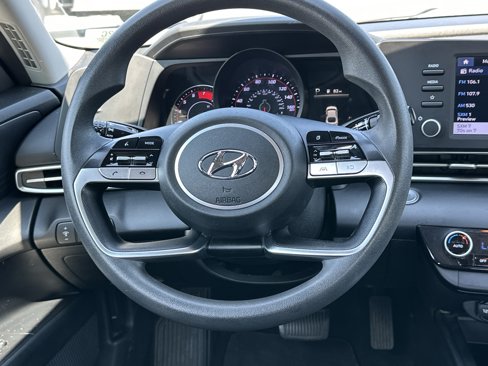 Used 2021 Hyundai Elantra SEL image 23
