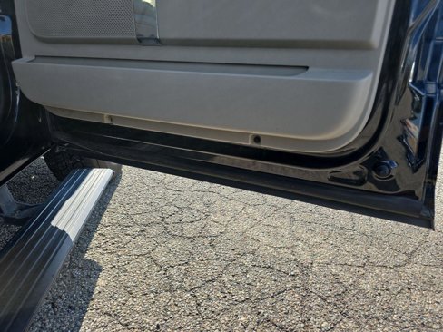 Used 2014 Lincoln Navigator L 4WD image 37