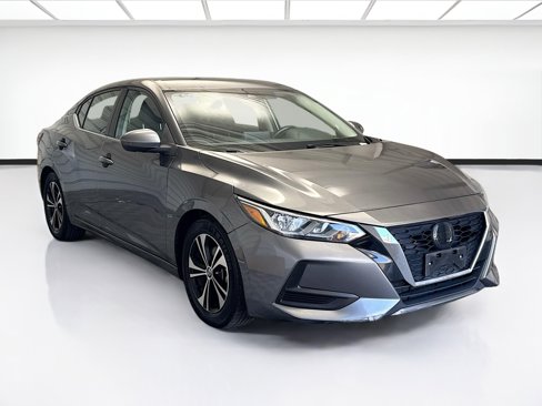Used 2021 Nissan Sentra SV image 3