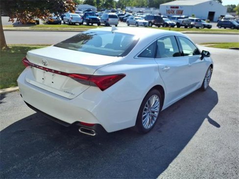 Certified 2020 Toyota Avalon Limited w/ Advanced Safety Package image 24