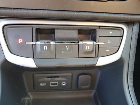 Used 2022 GMC Terrain SLT image 26