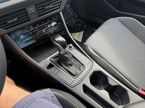New 2025 Volkswagen Jetta Sport image 19