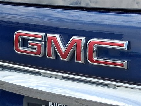Certified 2022 GMC Terrain SLE w/ Driver Convenience Package image 30