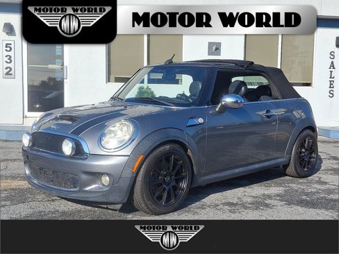Used 2009 MINI Cooper S image 1
