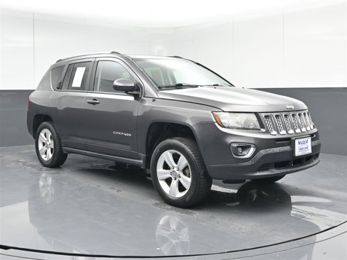 Used 2015 Jeep Compass 4WD image 3