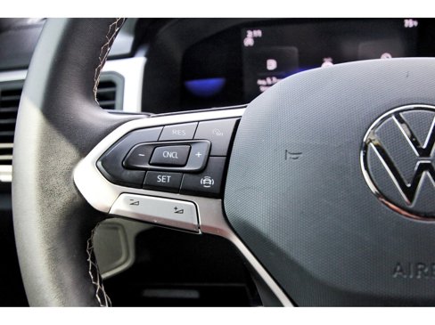 Used 2023 Volkswagen Atlas Cross Sport SE image 21