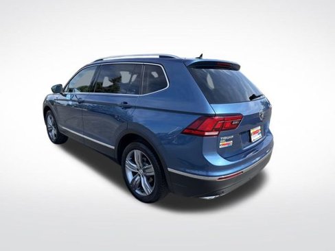 Used 2020 Volkswagen Tiguan SEL image 3