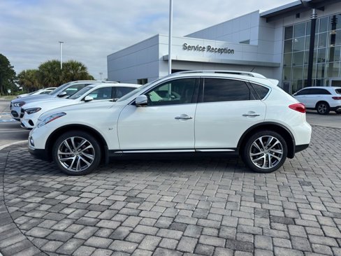 Used 2017 INFINITI QX50 AWD w/ Deluxe Touring Package image 12