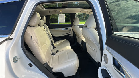 Certified 2022 INFINITI QX50 Essential image 26