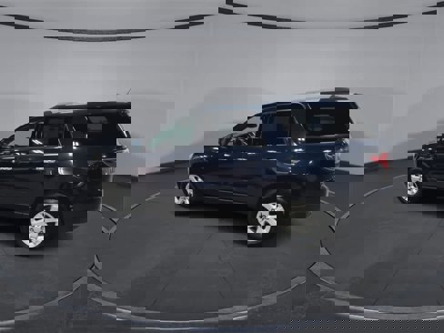 Used 2016 GMC Acadia SLE image 6