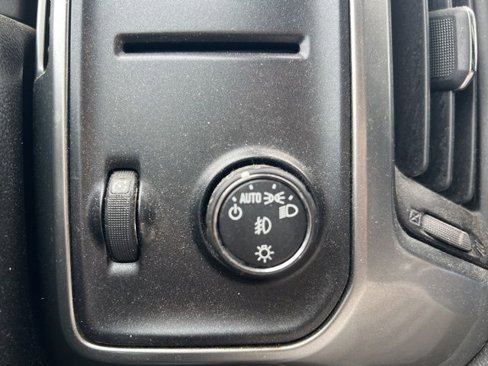 Used 2017 Chevrolet Silverado 1500 LT w/ All Star Edition image 19