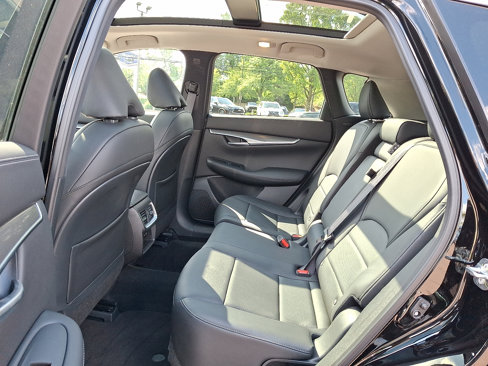 Certified 2024 INFINITI QX50 Luxe image 13