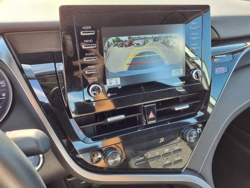 Certified 2021 Toyota Camry SE image 19