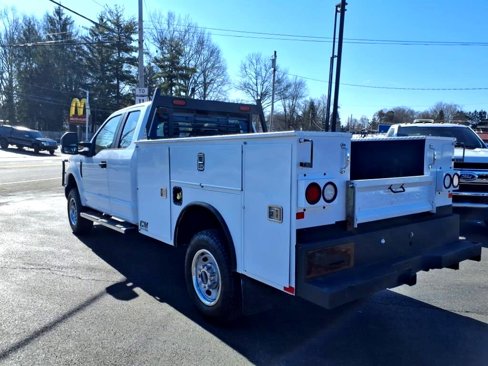 Used 2018 Ford F350 XL image 7