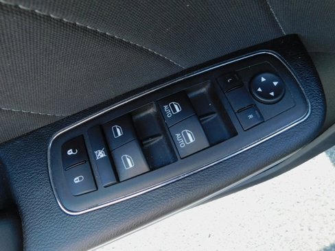 Used 2023 Dodge Charger SXT image 25