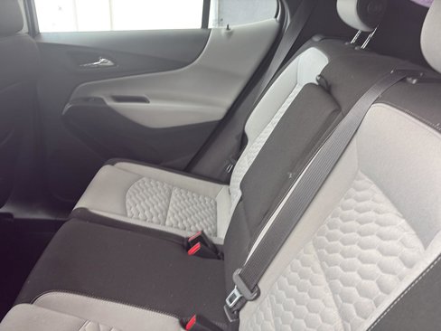 Used 2020 Chevrolet Equinox LS image 8