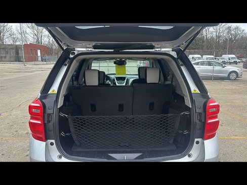 Used 2017 Chevrolet Equinox Premier image 24