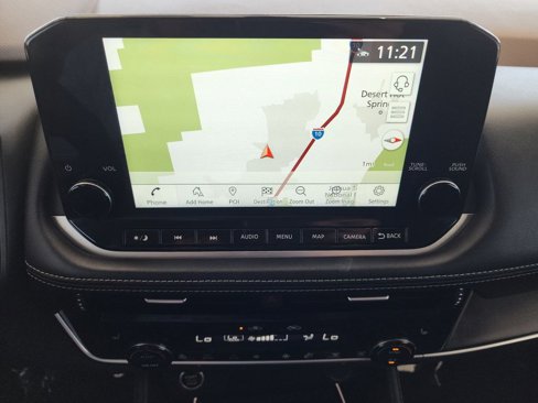 Used 2022 Nissan Rogue Platinum w/ Head-Up Display Package image 14