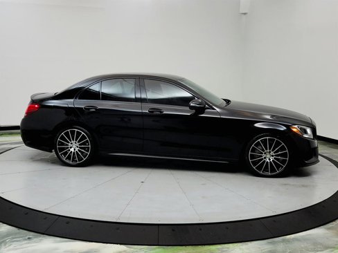 Used 2016 Mercedes-Benz C 300 Sedan image 4