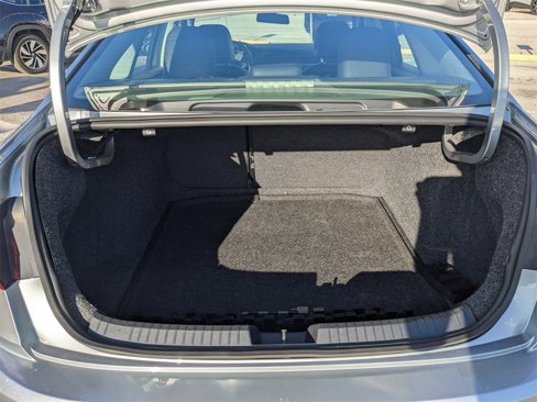 Certified 2020 Volkswagen Jetta SE image 12