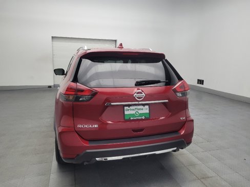 Used 2017 Nissan Rogue SV w/ SV Premium Package image 6